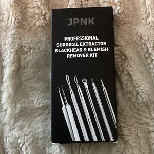 Blackhead & Acne Extraction Kit NWT